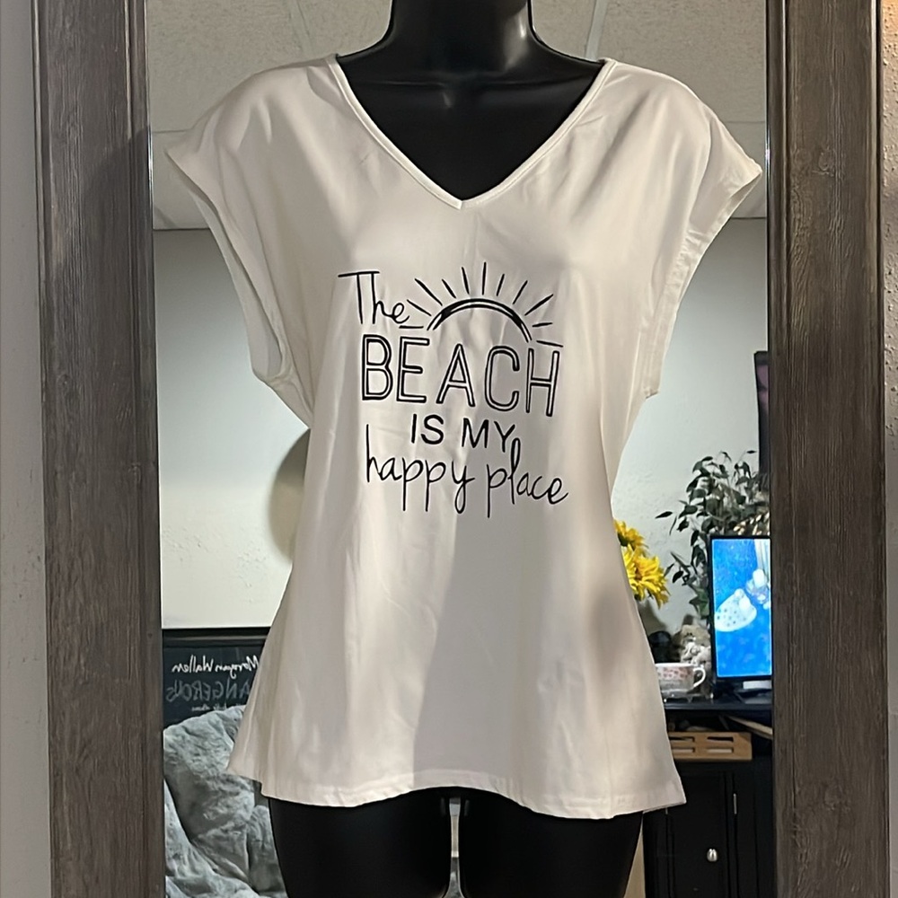 Greta t-shirt for the beach! Brand new w/o tags.